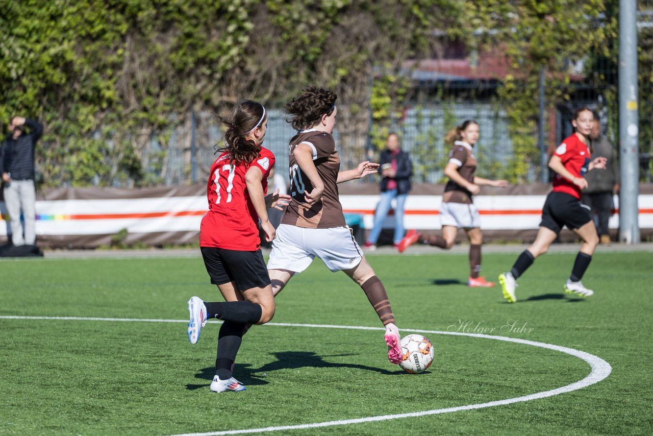 Bild 63 - wBJ FC St. Pauli - Eimsbuetteler TV : Ergebnis: 3:4